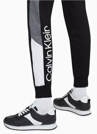 Спортивные штаны-джогеры келвин кляйн, оригинал, размер с3 фото