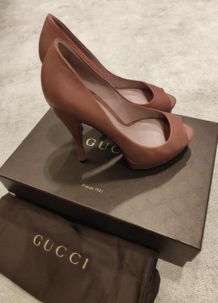 Туфли gucci 2500 грн4 фото