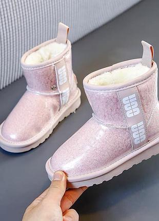 Лаковые угги на девочек 3