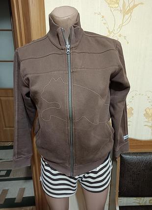 Фірмова кофта
