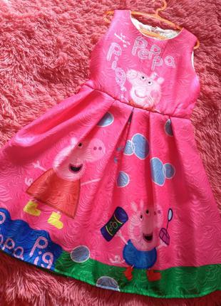 Мультяшное розовое платье с пеппой peppa pig.4 фото