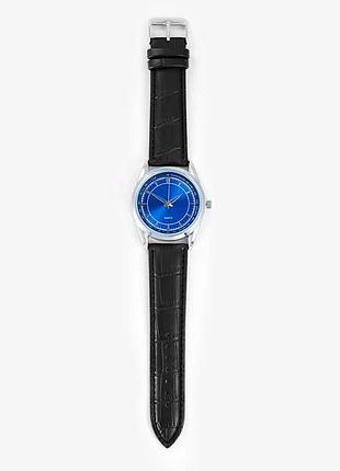 Мужские часы с акцентным цыферблатом