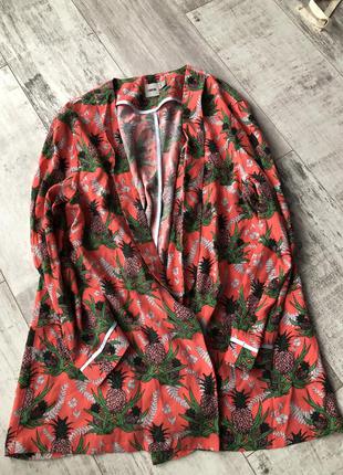 Піджак в ананаси білизняний стиль