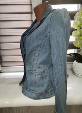 Фирменный джинсовый пиджак bershka р.s5 фото