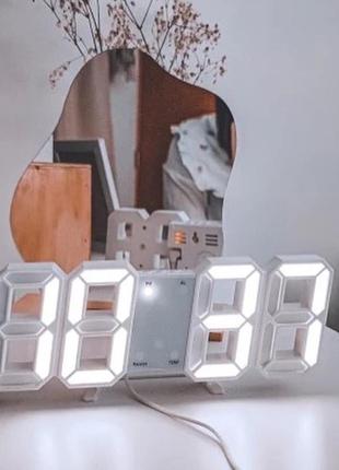 Електронні годинники будильник дата8 фото
