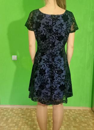 Сукня з бархатними квітами3 фото