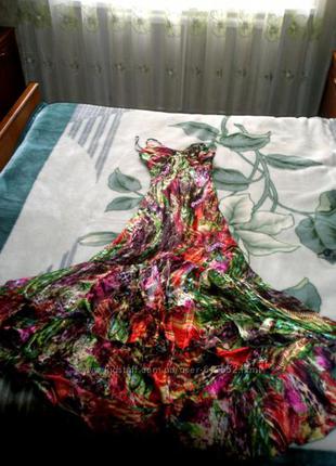 Вечернее платье в пол расшитое хрусталем сваровски состояние нового4 фото