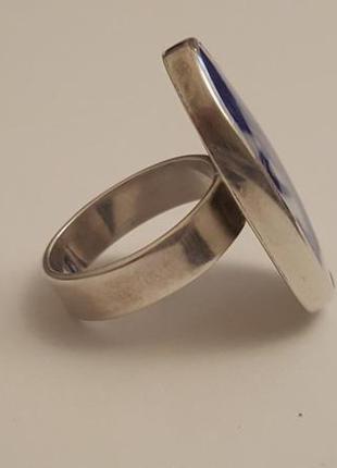 Винтажное серебряное кольцо с фарфоровой вставкой7 фото