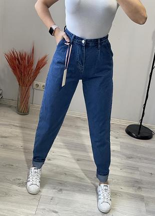 Джинсы мом плотные
