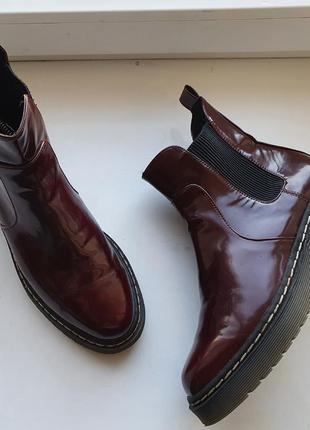 Черевики zara