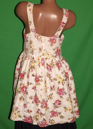 Красивое ажурное платье (м замеры) с узором, на лёгкой подкладе, без нюансов.5 фото