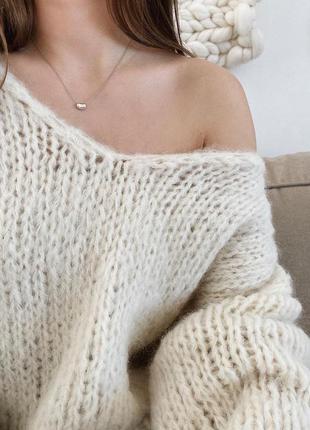 Базовый свитер оверсайз из мягкой шерсти альпака4 фото