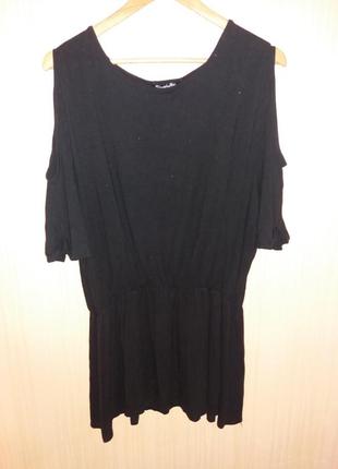 Блузка тиника 58 розміру з відкритими плечима