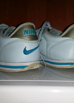 Блідо м'ятні кросівки на шнурівці nike натуральна шкіра5 фото