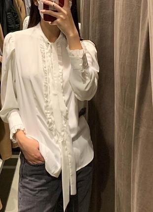 Молочная блуза zara