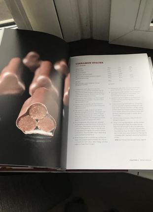 Книга chocolates and confections: formula, theory, and technique for the artisan confectioner4 фото