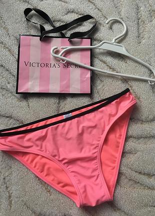 Яскравий низ від купальника coiba