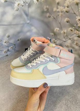 Женские зимние высокие разноцветные кожаные кроссовки на меху nike air force 🆕