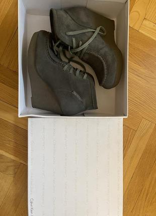 Женские ботинки calvin klein 36 размер