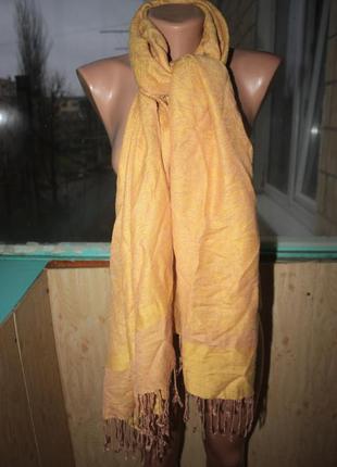 Великий шарф палантин з пензликами