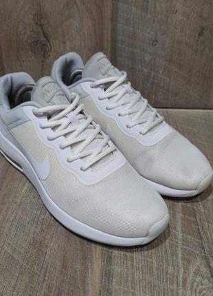 Кроссовки nike air
44/28см3 фото