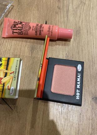 Румяна the balm