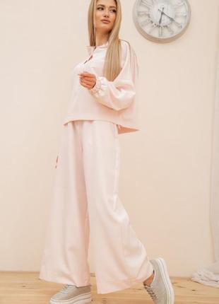 Женский костюм oversize