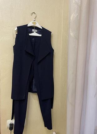 Шкільна форма (штани + подовжена желетка)