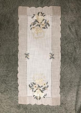 Дорожка на стол (скатерть раннер)