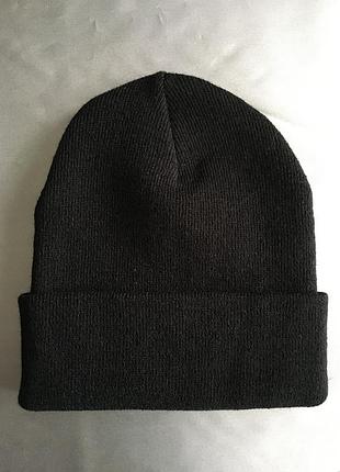 Шапка black