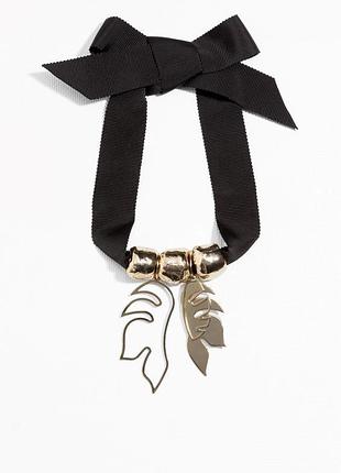 Кольє чокер від & other stories