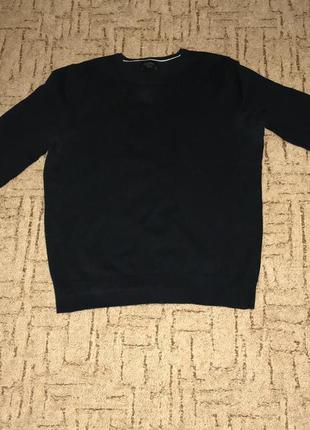 Базовый черный свитер colins
