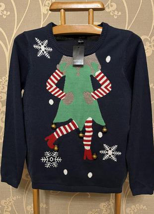Дуже красивий і стильний брендовий светр з новорічним малюнком.1 фото