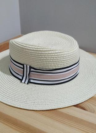 Классная летняя пляпа светлая бежевая пляжная шляпка тренд капелюх панама3 фото