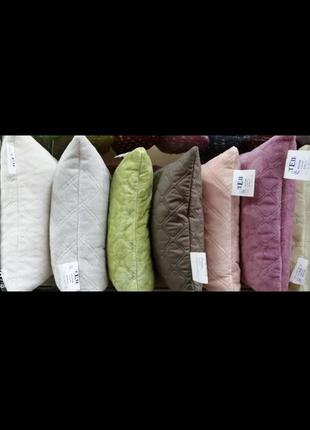 Декоративна подушка теп розмір 40*40, в наявності забарвлення