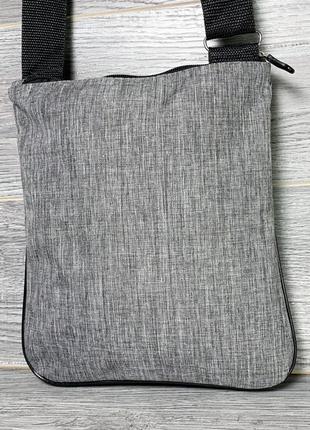 Мужская сумка через плечо  черная с светло серыми вставками5 фото