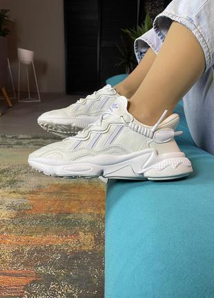 Кроссовки adidas ozweego w