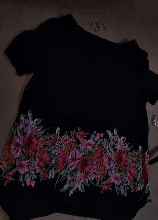 Блузка з квітами2 фото