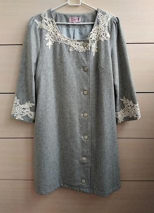 42р. шерстяное платье на пуговицах, с подкладом darling