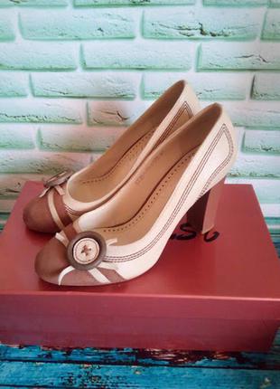 Оригинальные женские кожаные туфли  "botto", размер  35
