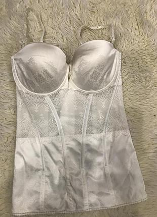 Корсет молочного кольору