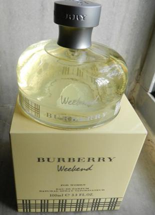 Burberry weekend for women

парфумована вода