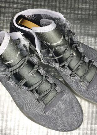 Эксклюзивные кроссовки under armour speedform studio lux3 фото