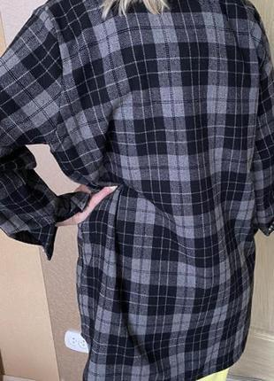 Тёплая удлинённая рубашка в клетку ручной работы