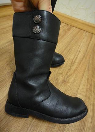 Демисезонные сапоги clarks на девочку р. 25-26 (8,5) стелька 16,5 кожа