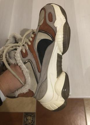 Кроссовки с мехом