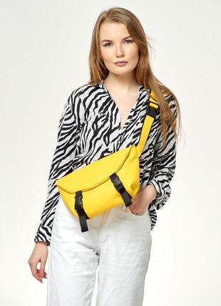 Новинка! стильна сумка через плече і на пояс для модниць і для вашої зручності в жовтому кольорі3 фото