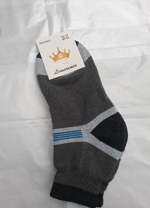 Короткі теплі шкарпетки набір з трьох пар 3