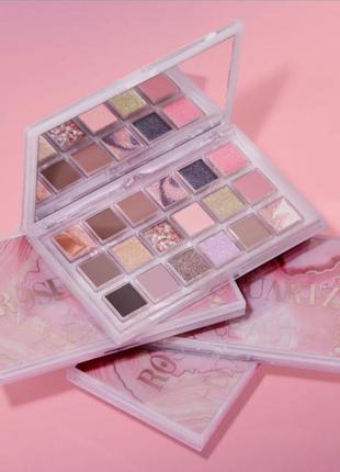 Палетка теней huda beauty rose quartz eyeshadow palette3 фото