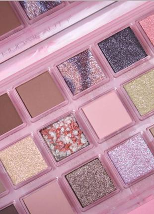 Палетка теней huda beauty rose quartz eyeshadow palette1 фото